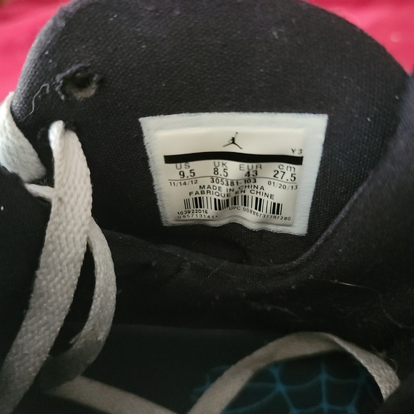 Size 9.5 - Jordan 8 Retro White 2013Pre-owned  signs of wear - Picture 7 of 8